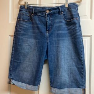 Chicos so slimming shorts burmuda